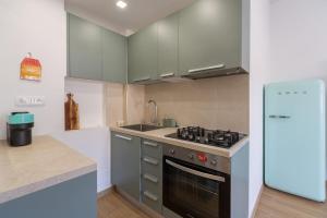 Charming Little Gem with Mountain Views in Rapallo