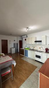 Laura Apartment