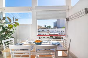 Flat with Pool T2 Duplex Montechoro