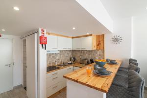 Flat with Pool T2 Duplex Montechoro