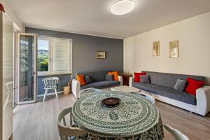 My town home apartment