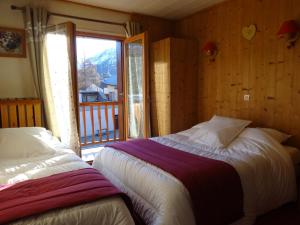 Hotels Le Chalet : photos des chambres