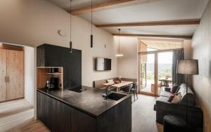 Oberplunerhof Luxury Chalet Skyline