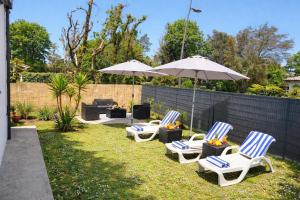 La plage à pied, T2 de 35 m2 avec cuisine, sdb et jardin privatif, parking, draps et serviettes inclus