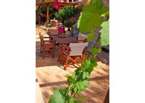 Boutique Stone Cottage House