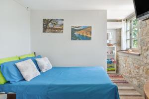 Boutique Stone Cottage House