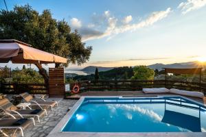 Afroksilia Villa Triantafilo