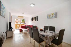 Beach Front Apartment Puertito