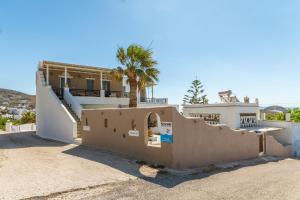 Porto Galini Tinos Karya 102