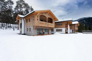 Les Ciases Chalets Dolomites Apt 4