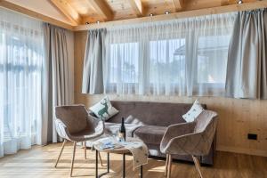 Les Ciases Chalets Dolomites Apt 4
