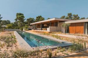 M Villa Comporta Retreat