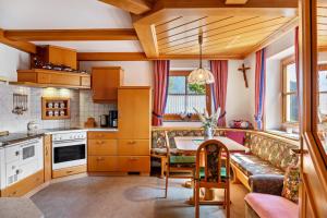 Biobergbauernhof Bergzeit Apartment