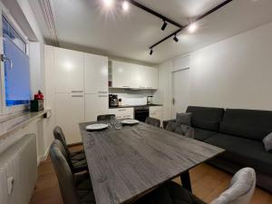 G&P Housing - Superior Zimmer III mit eigenem Badezimmer & Gemeinschaftsküche