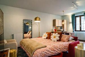 Navigli House-Private Garden -Quiet Oasis-Sleeps 5 img7