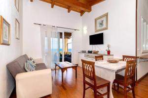 Charming Casa Liberty Sea View