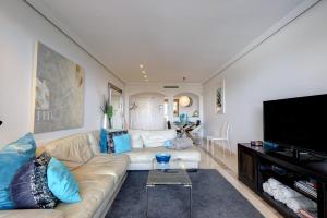 2 bed-rooms with a view