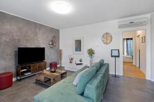 Bellavista Luxury Home