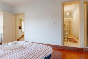 Tre finestre sullanfitreatro Lucca