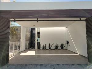 Casa Dragon - Exclusive Luxury Suite with Garage