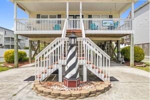 Surfside Serenity Villa - Steps to the Beach