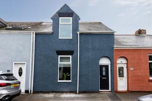 Modern 4Bed 2 Bath - Next to Stadium & City Centre