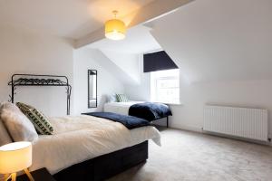 Modern 4Bed 2 Bath - Next to Stadium & City Centre