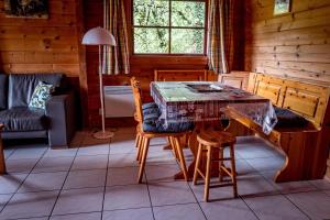 Chalet, Confort, Loisirs et Piscine