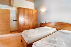 Chalet Anna Botton doro