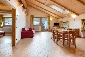 Chalet Anna Botton doro