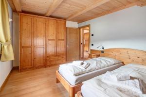 Chalet Anna Botton doro