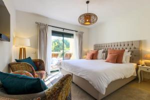 Luxury 3-bed apt Capanes del Golf