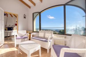 Landhaus Mit Pool Und Spektakulren