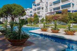 Beachside Puerto Banus Luxury Aprt2