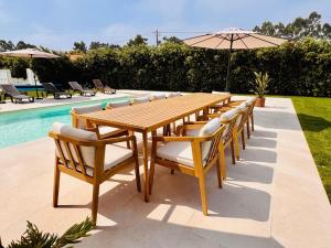 Ria Lounge House