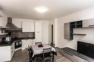 Villetta farfalle img2
