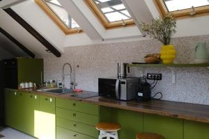 Gardoš Attic Loft with Terrace