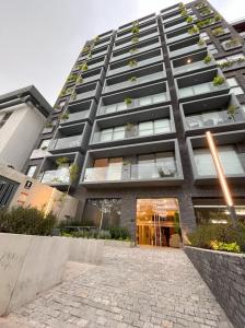 Depa Moderno Arcos Vallarta & alberca