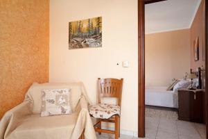 Lakis Apartment