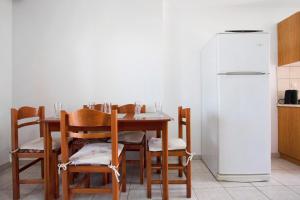 Yiannis Superior Apartment 8