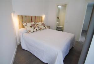 Super Front Line Modern New Apartm