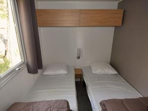 Mobil home - Clim - 2 pers. - API-1-52-2313