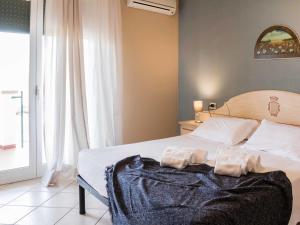 Apartment Le Dimore di Santa Costanza by Interhome