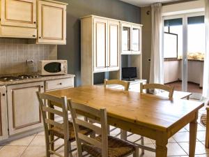 Apartment Le Dimore di Santa Costanza by Interhome