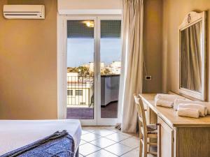 Apartment Le Dimore di Santa Costanza by Interhome