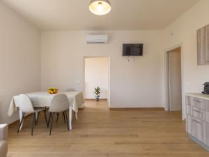 Apartment I Pini-1 by Interhome
