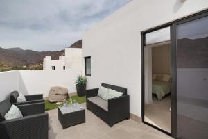 Dreaming Penthouse Mogan