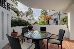 Beautiful Spacious 3 Bedroom Apart
