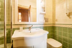 Casa Vaticana Spacious 3Br by St Peters