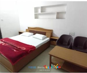 Hotel prayag